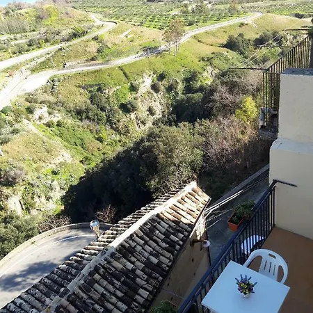 Casa Adamo Double View